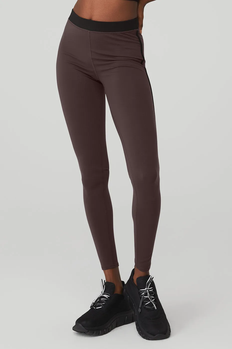 Airbrush High-Waist Streamlined Legging - Raisin/Black