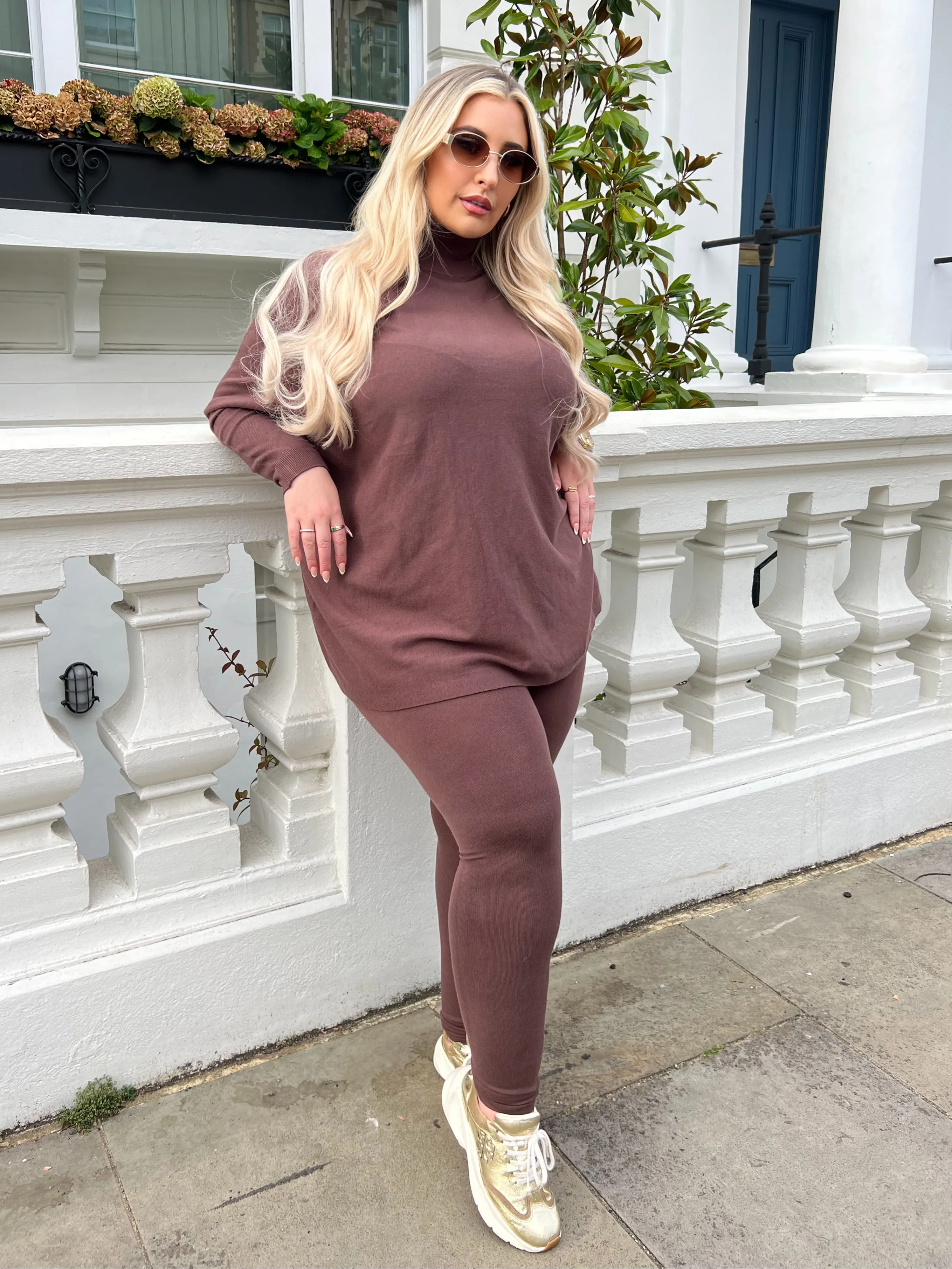 Curve High Neck Batwing Lounge Set